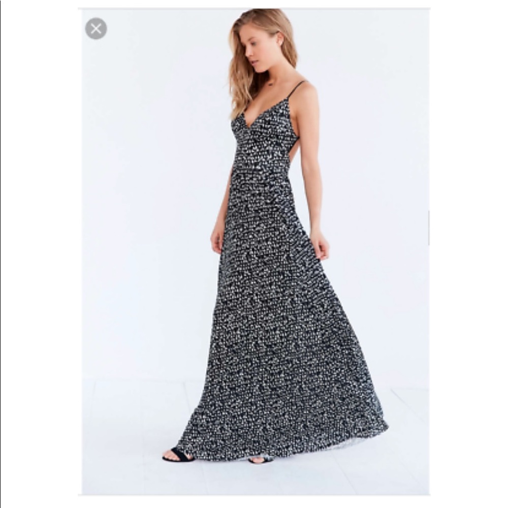 NWOT URBAN OUTFITTERS MAXI DRESS